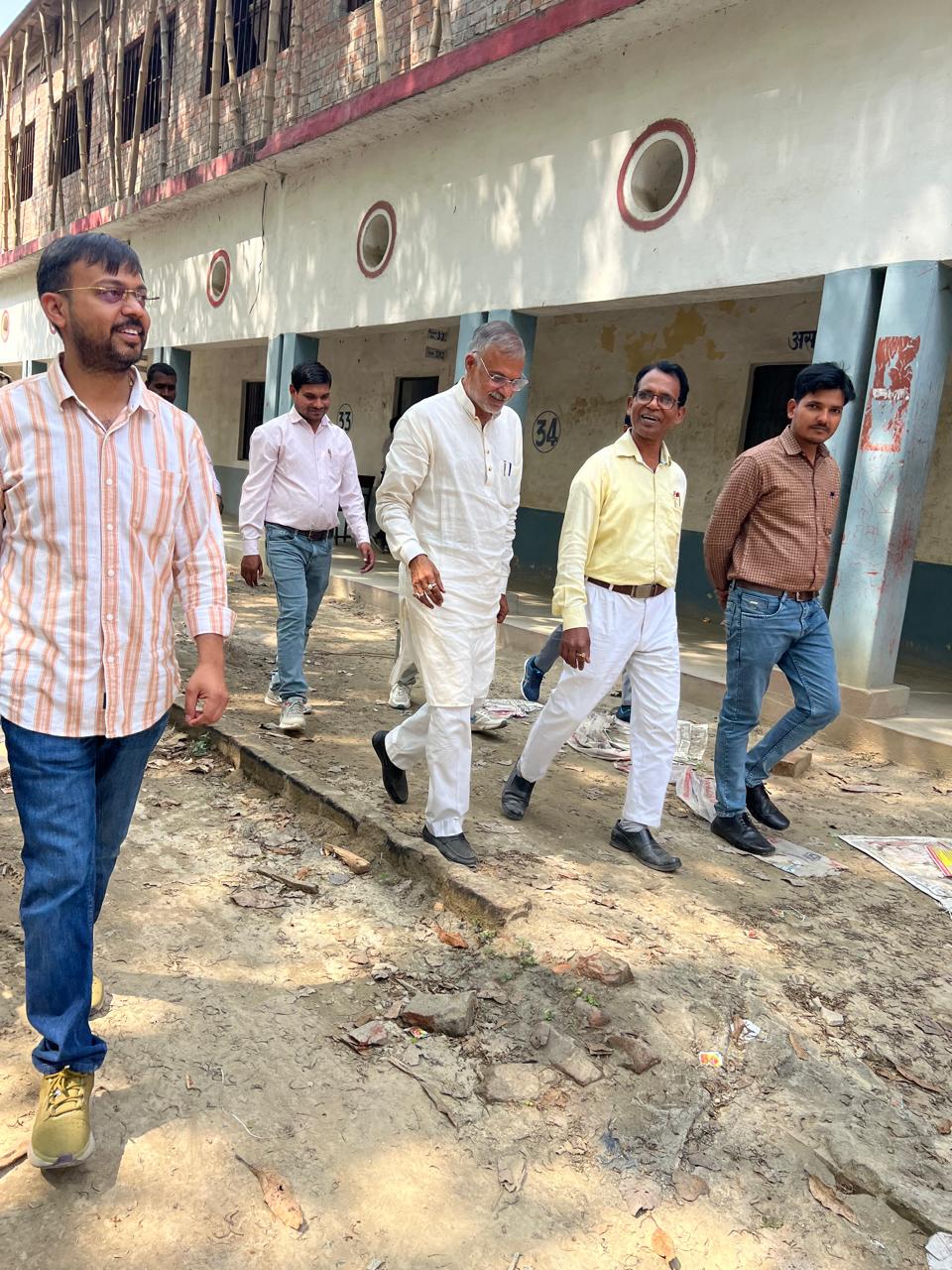 जनसंपर्क अभियान — १